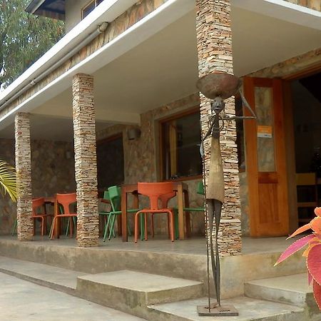 Dutchess Hotel And Restaurant Fort Portal ภายนอก รูปภาพ